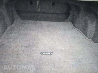 2005 Toyota Camry LE – miniatura 13