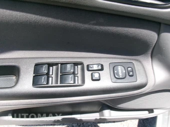 2005 Toyota Camry XLE - miniatura 12