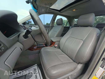 2005 Toyota Camry XLE – miniatura 3