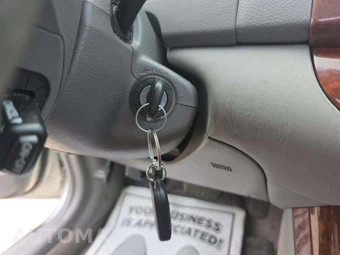 2005 Toyota Camry XLE – miniatura 5
