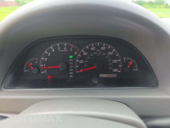2005 Toyota Camry XLE – miniatura 6