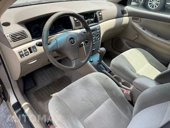 2005 Toyota Corolla CE - miniatura 10