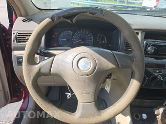 2005 Toyota Corolla CE – miniatura 10