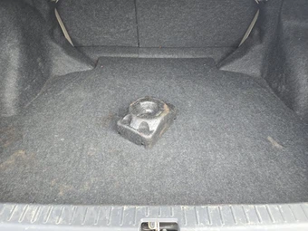2005 Toyota Corolla LE - miniatura 16
