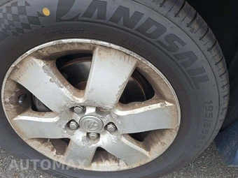2005 Toyota Corolla S – miniatura 25