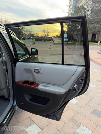 2005 Toyota Highlander Limited w/3rd Row - miniatura 37