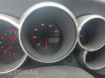 2005 Toyota Matrix – miniatura 12