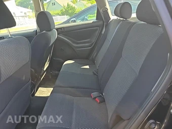 2005 Toyota Matrix – miniatura 16