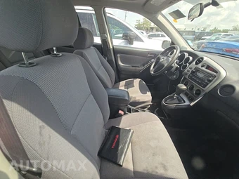 2005 Toyota Matrix XR – miniatura 8
