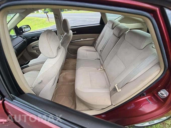 2005 Toyota Prius – miniatura 13