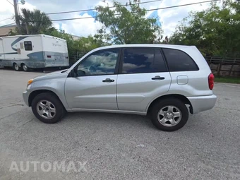 2005 Toyota RAV4 - miniatura 3