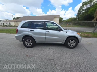 2005 Toyota RAV4 - miniatura 5