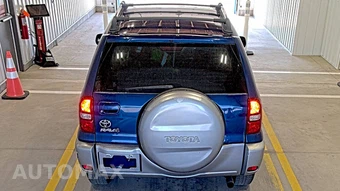 2005 Toyota RAV4 – miniatura 5