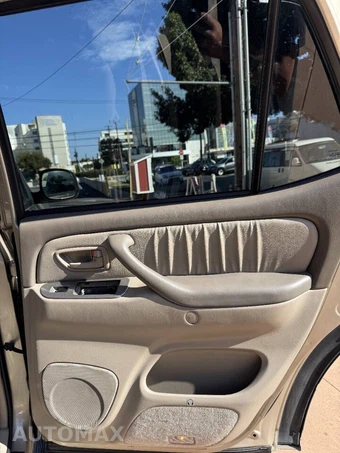 2005 Toyota Sequoia Limited - miniatura 16