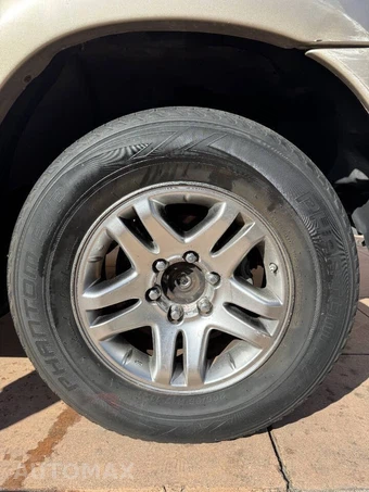 2005 Toyota Sequoia Limited - miniatura 32
