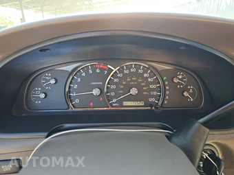 2005 Toyota Sequoia SR5 - miniatura 12