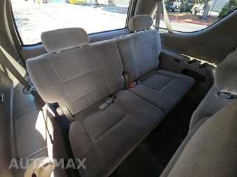 2005 Toyota Sequoia SR5 - miniatura 14