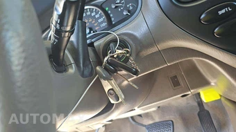 2005 Toyota Sequoia SR5 - miniatura 22