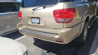 2005 Toyota Sequoia SR5 - miniatura 25