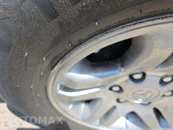 2005 Toyota Sequoia SR5 – miniatura 10