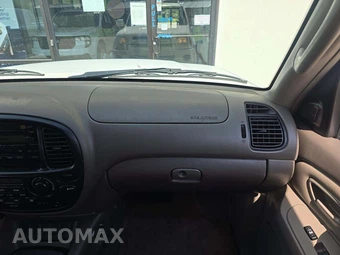 2005 Toyota Sequoia SR5 - miniatura 19