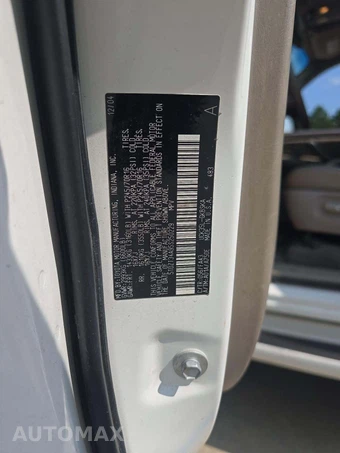 2005 Toyota Sequoia SR5 - miniatura 5