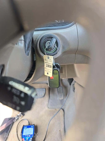 2005 Toyota Sequoia SR5 - miniatura 8