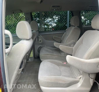 2005 Toyota Sienna LE Minivan 119.3" WB - miniatura 8