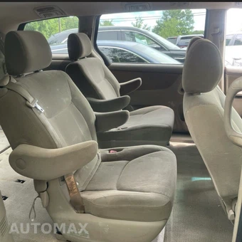 2005 Toyota Sienna LE Minivan 119.3" WB - miniatura 9