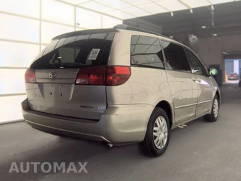 2005 Toyota Sienna LE Minivan 7-Passenger 119.3" WB - miniatura 5