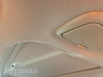 2005 Toyota Sienna XLE Limited Minivan 119.3" WB - miniatura 18