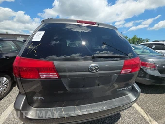 2005 Toyota Sienna XLE Minivan 7-Passenger 119.3" WB - miniatura 5
