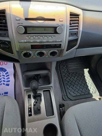 2005 Toyota Tacoma Crew Cab Medium Bed - miniatura 10
