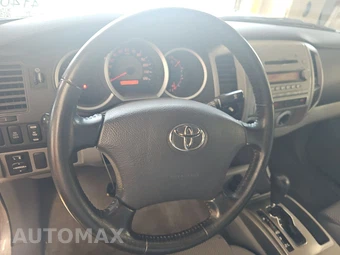 2005 Toyota Tacoma Crew Cab Medium Bed - miniatura 10