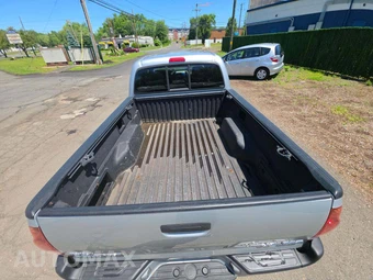 2005 Toyota Tacoma Crew Cab Medium Bed - miniatura 11