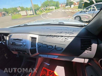 2005 Toyota Tacoma Crew Cab Medium Bed - miniatura 16