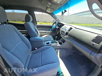 2005 Toyota Tacoma PreRunner Crew Cab Medium Bed – miniatura 8