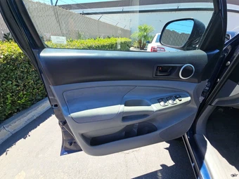 2005 Toyota Tacoma PreRunner Crew Cab Medium Bed – miniatura 9