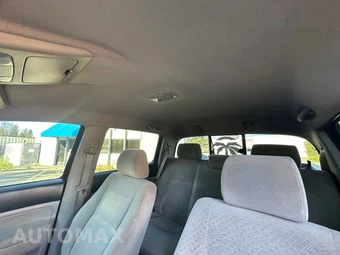 2005 Toyota Tacoma PreRunner Crew Cab Medium Bed - miniatura 42