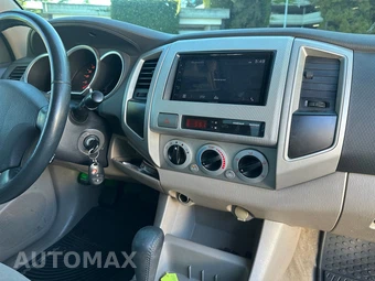 2005 Toyota Tacoma PreRunner Crew Cab Medium Bed - miniatura 54