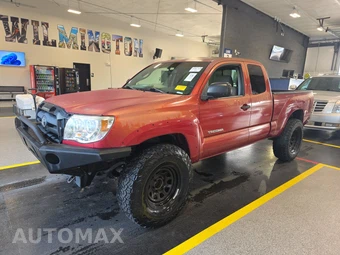 2005 Toyota Tacoma PreRunner Extended Cab Medium Bed w/Rear Doors