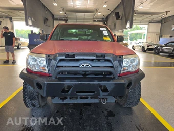2005 Toyota Tacoma PreRunner Extended Cab Medium Bed w/Rear Doors - miniatura 2