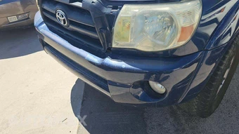 2005 Toyota Tacoma PreRunner Extended Cab Medium Bed w/Rear Doors