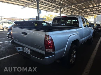 2005 Toyota Tacoma PreRunner Extended Cab Medium Bed w/Rear Doors - miniatura 4