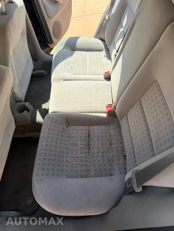 2005 Volkswagen Jetta Wagon GLS - miniatura 26