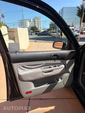2005 Volkswagen Jetta Wagon GLS - miniatura 31