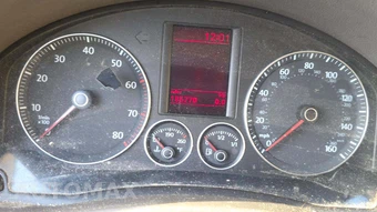 2005 Volkswagen New Jetta Sedan 2.5 – miniatura 17