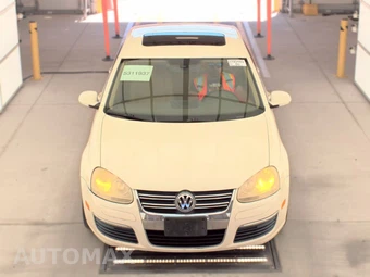 2005 Volkswagen New Jetta Sedan 2.5 – miniatura 2