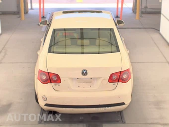 2005 Volkswagen New Jetta Sedan 2.5 – miniatura 5