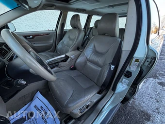 2005 Volvo XC70 2.5T - miniatura 11